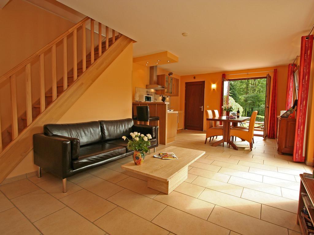 Cottage With A Terrace And A View Of The Valley Aywaille Exterior foto